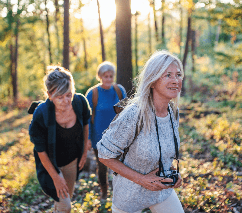 LADIES HIKING